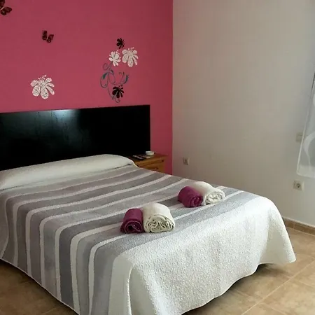 Catedritos Ibéricos A-5 Km 154 A 5 Km De Oropesa A 1 Km De