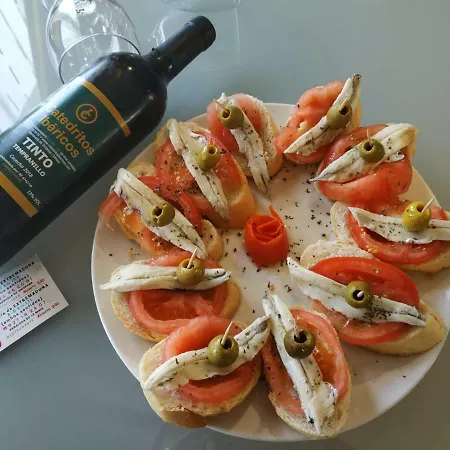 Catedritos Ibéricos A-5 Km 154 A 5 Km De Oropesa A 1 Km De 3* Herreruela de Oropesa