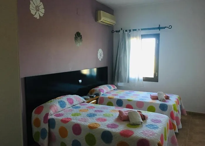 Catedritos Ibéricos A-5 Km 154 A 5 Km De Oropesa A 1 Km De