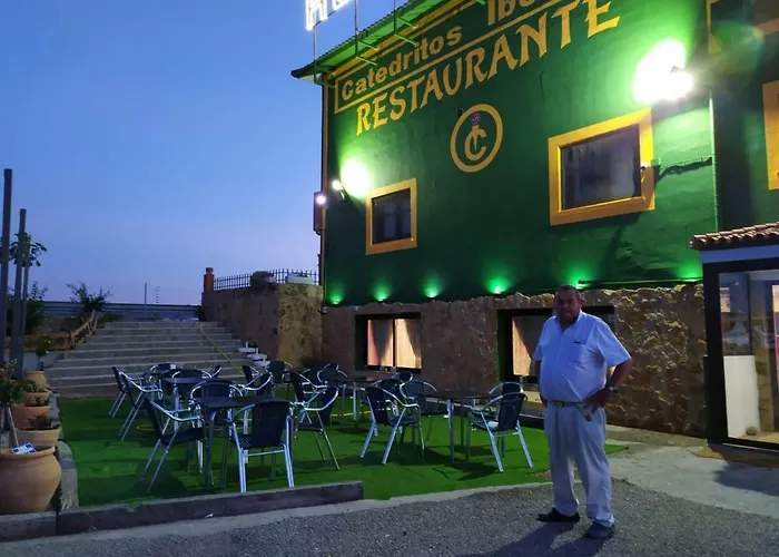 Catedritos Ibéricos A-5 Km 154 A 5 Km De Oropesa A 1 Km De